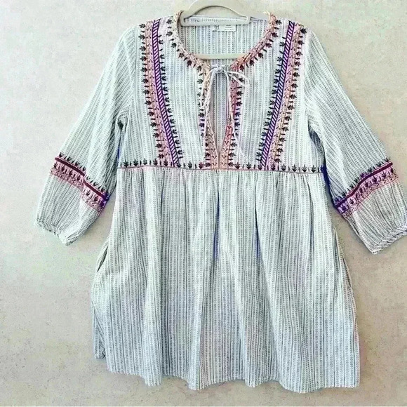 ZARA L TRF COLLECTION BOHO PEASANT MULTICOLORED  EMBROIDERED OVERSIZED BLOUSE - Picture 2 of 10